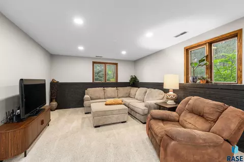 Other - 6908 E Pine Lake Dr, Sioux Falls, SD 57110 photo 16 of 30