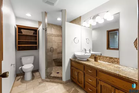 Bath - 6908 E Pine Lake Dr, Sioux Falls, SD 57110 photo 1 of 6