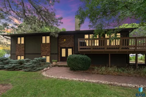 Exterior - 6908 E Pine Lake Dr, Sioux Falls, SD 57110 photo 28 of 28