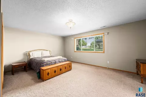 Bedroom - 27302 Atkins Pl, Tea, SD 57064 photo 3 of 4