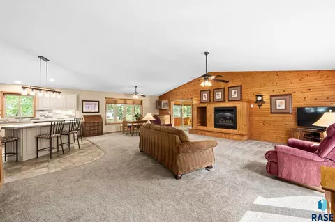 Living - 27302 Atkins Pl, Tea, SD 57064 photo 1 of 1
