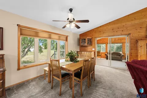 Dining - 27302 Atkins Pl, Tea, SD 57064 photo 2 of 2