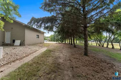 Exterior - 27302 Atkins Pl, Tea, SD 57064 photo 12 of 13