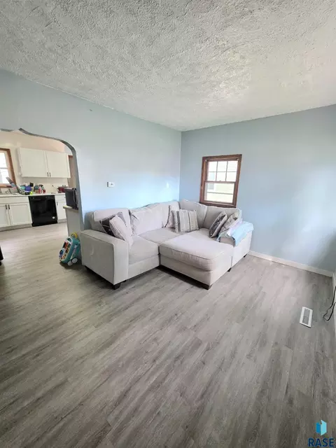 Living - 1428 E 5th St, Sioux Falls, SD 57103 photo 2 of 2