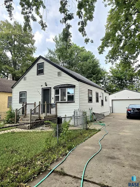 Other - 1428 E 5th St, Sioux Falls, SD 57103 photo 2 of 10