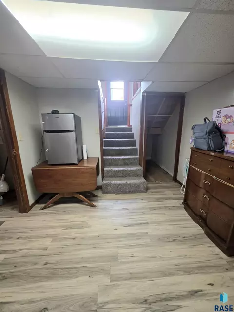 Entry Way - 1428 E 5th St, Sioux Falls, SD 57103 photo 1 of 1