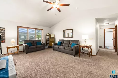 Other - 710 Fox Ct, Tea, SD 57064 photo 2 of 11