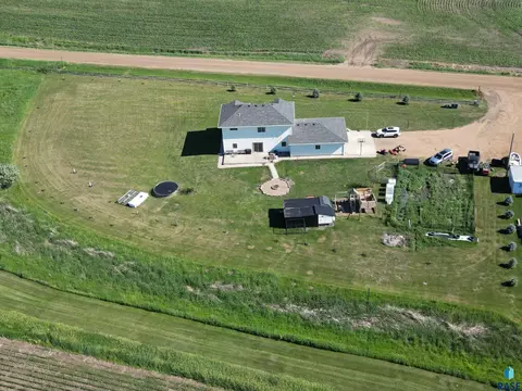 View/Area - 46878 270th St, Tea, SD 57064 photo 1 of 1