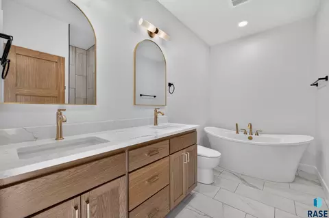 Bath - 6509 E Fieldview St, Sioux Falls, SD 57110 photo 1 of 6