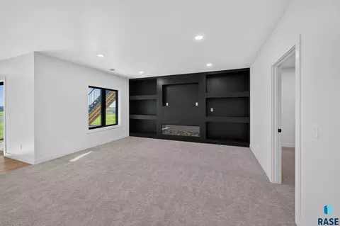 Living - 6509 E Fieldview St, Sioux Falls, SD 57110 photo 6 of 6
