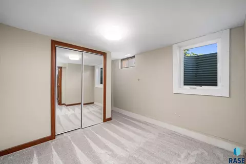 Bedroom - 3100 E 17th St, Sioux Falls, SD 57103 photo 6 of 6