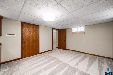 Other - 3100 E 17th St, Sioux Falls, SD 57103 photo 5 of 9