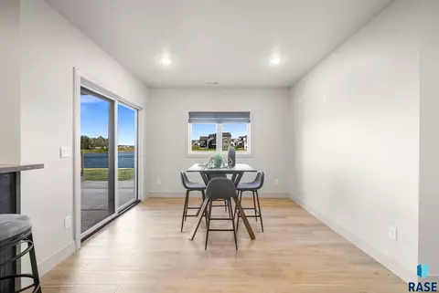 Dining - 2440 N Alberta Trl, Tea, SD 57064 photo 3 of 3