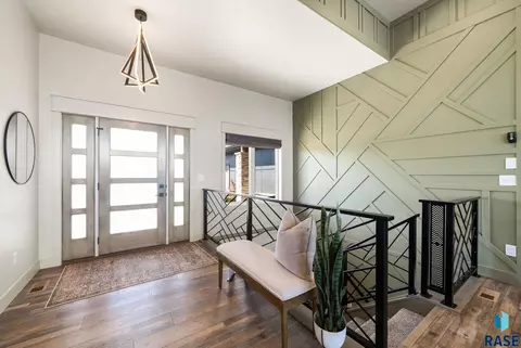 Entry Way - 2440 N Alberta Trl, Tea, SD 57064 photo 1 of 5