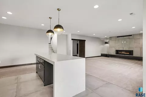 Living - 6701 E Spitfire Cir, Sioux Falls, SD 57110 photo 8 of 8