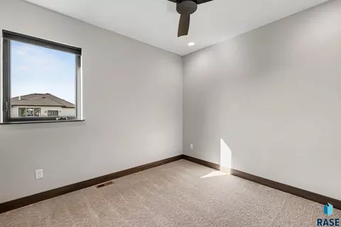 Bedroom - 6701 E Spitfire Cir, Sioux Falls, SD 57110 photo 11 of 11