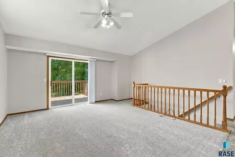Living - 1400 E Northstar Ln, Sioux Falls, SD 57108 photo 2 of 4