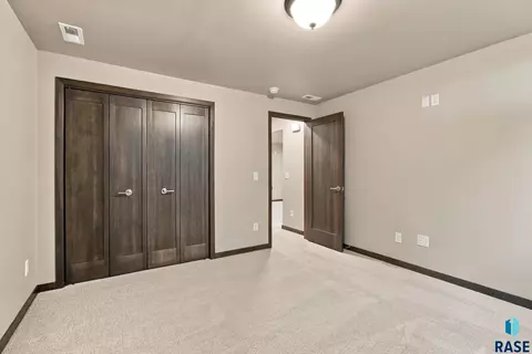 2808 E Hazelnut St, Brandon, SD 57005 photo 40