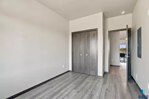 2808 E Hazelnut St, Brandon, SD 57005 photo 23