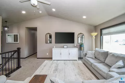 Living - 3509 E Brewster St, Sioux Falls, SD 57108 photo 3 of 5