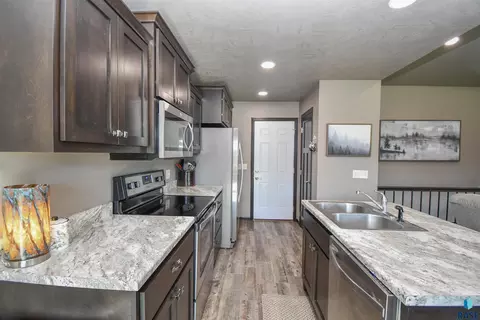Kitchen - 3509 E Brewster St, Sioux Falls, SD 57108 photo 2 of 4