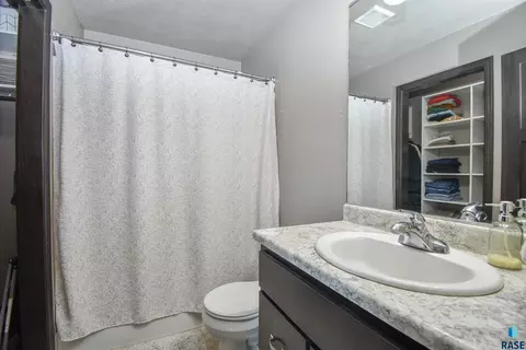 Bath - 3509 E Brewster St, Sioux Falls, SD 57108 photo 1 of 3