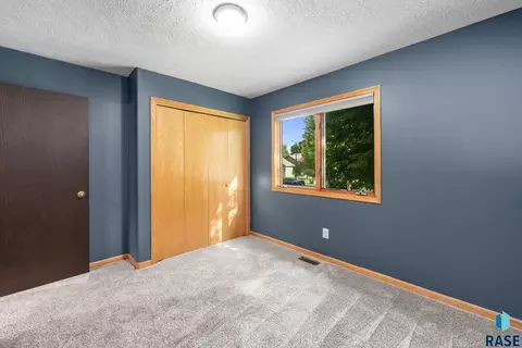 Bedroom - 320 W 5th St, Tea, SD 57064 photo 4 of 9