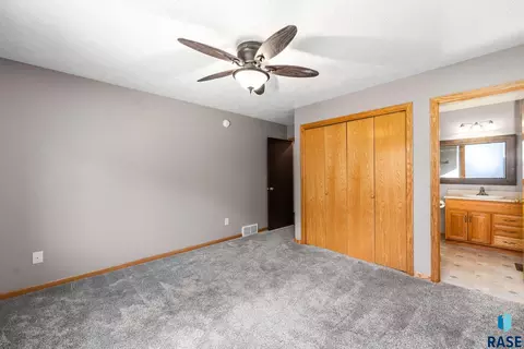 Bedroom - 320 W 5th St, Tea, SD 57064 photo 3 of 9