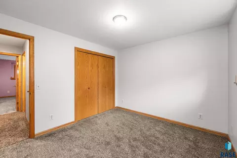 Bedroom - 320 W 5th St, Tea, SD 57064 photo 7 of 9