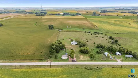 48359 266th St, Brandon, SD 57005 photo 17