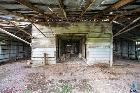 48359 266th St, Brandon, SD 57005 photo 18