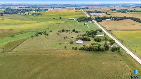 48359 266th St, Brandon, SD 57005 photo 23