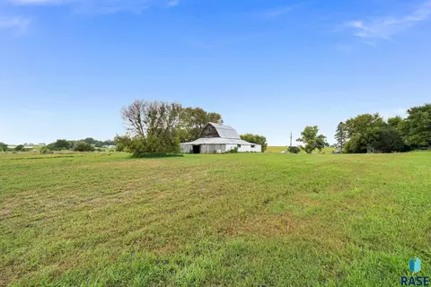 48359 266th St, Brandon, SD 57005 photo 25