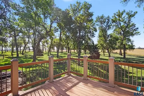 Exterior - 45993 241st St, Chester, SD 57016 photo 9 of 12