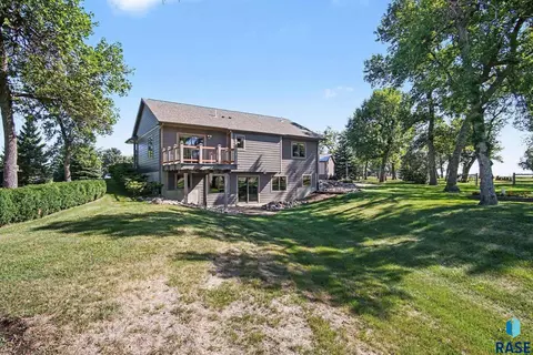 Exterior - 45993 241st St, Chester, SD 57016 photo 4 of 12