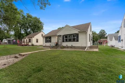 Other - 805 5th St, Garretson, SD 57030 photo 22 of 24