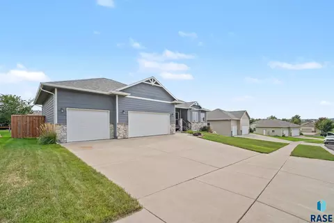 Other - 8209 E Willow Leaf St, Sioux Falls, SD 57110 photo 9 of 9