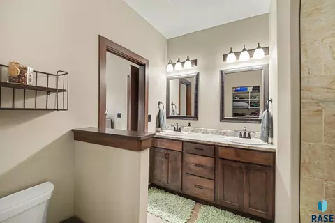 Bath - 8209 E Willow Leaf St, Sioux Falls, SD 57110 photo 1 of 4