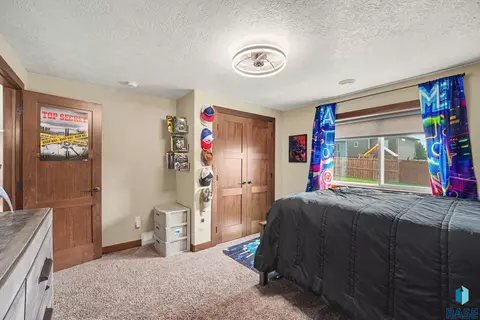 Bedroom - 8209 E Willow Leaf St, Sioux Falls, SD 57110 photo 3 of 7