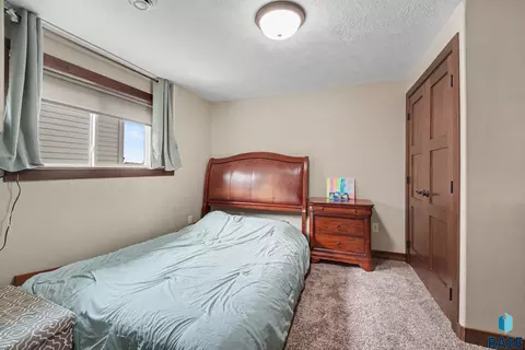 Bedroom - 8209 E Willow Leaf St, Sioux Falls, SD 57110 photo 4 of 7