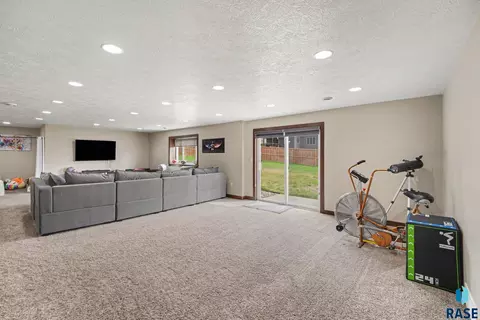 Other - 8209 E Willow Leaf St, Sioux Falls, SD 57110 photo 6 of 9