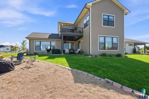 Exterior - 2655 Park Pl, Tea, SD 57064 photo 4 of 4