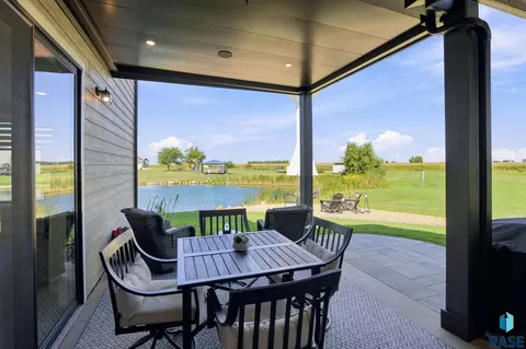 Exterior - 2655 Park Pl, Tea, SD 57064 photo 3 of 4