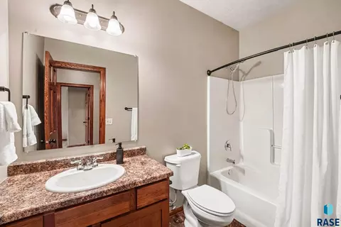 3513 E Bison Trl, Sioux Falls, SD 57108 photo 15