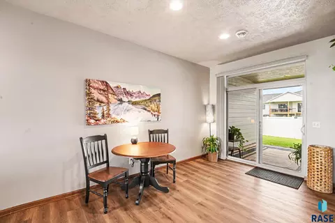 3513 E Bison Trl, Sioux Falls, SD 57108 photo 9