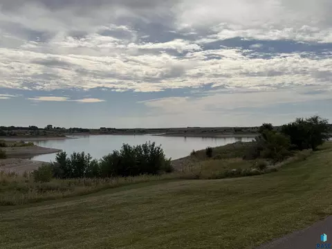 View/Area - 416 Captains Cove Pl, Pierre, SD 57501 photo 1 of 4
