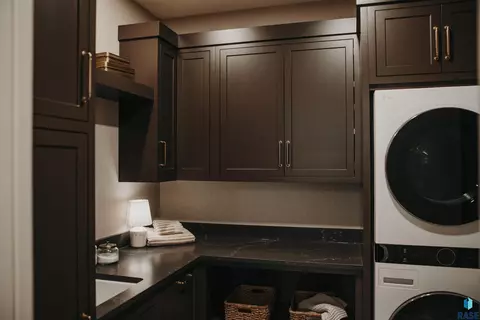 Other - 5501 E Morningside Cir, Sioux Falls, SD 57110 photo 12 of 20