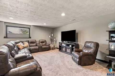 Other - 4217 S Alpine Ave, Sioux Falls, SD 57110 photo 5 of 7