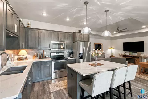 Kitchen - 3604 E Prairie Wind St, Sioux Falls, SD 57108 photo 1 of 4