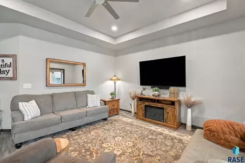 Living - 3604 E Prairie Wind St, Sioux Falls, SD 57108 photo 3 of 6